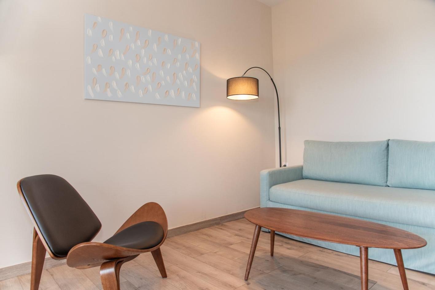 Kaiser Luxury Suites Achílleion Exteriör bild