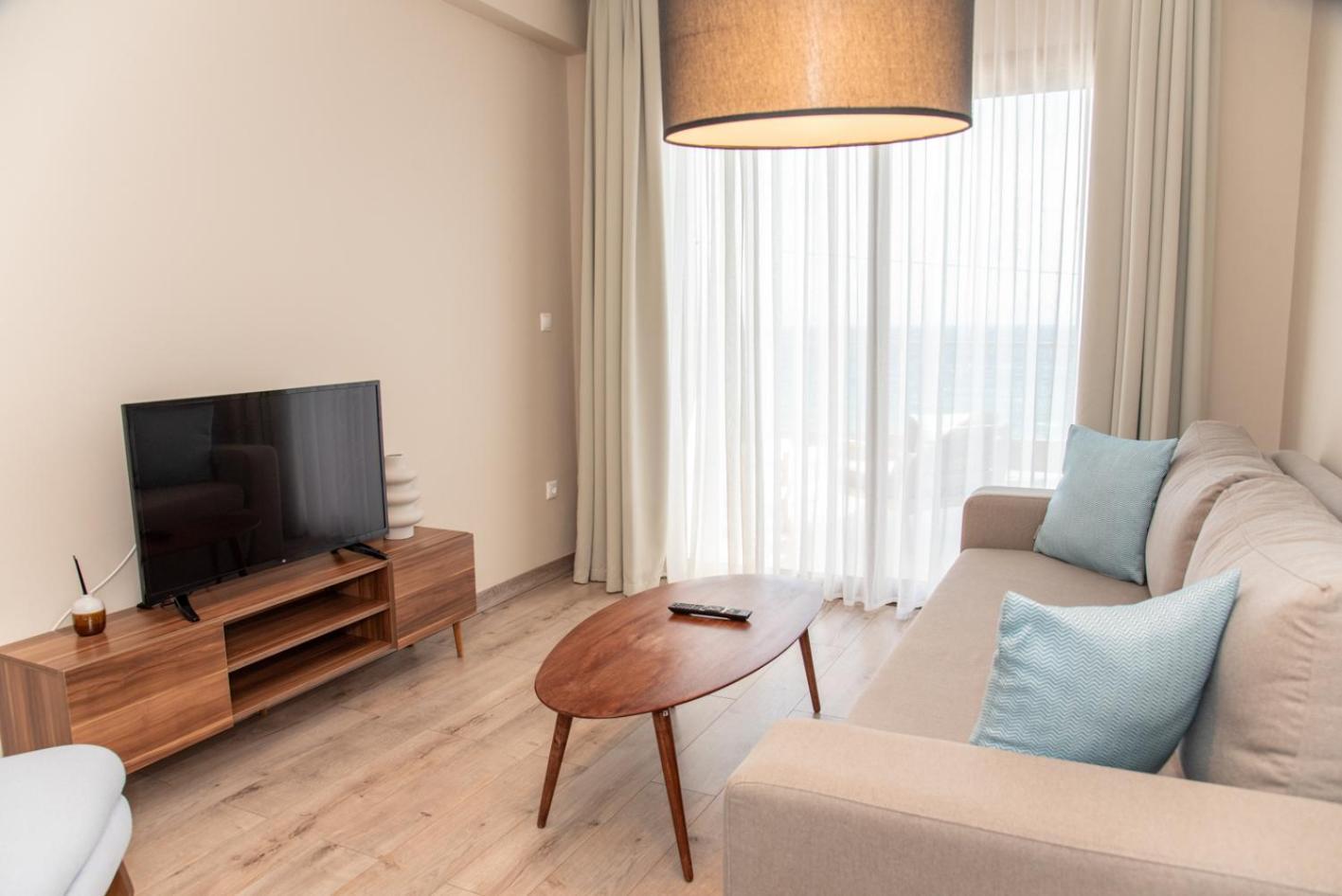 Kaiser Luxury Suites Achílleion Exteriör bild