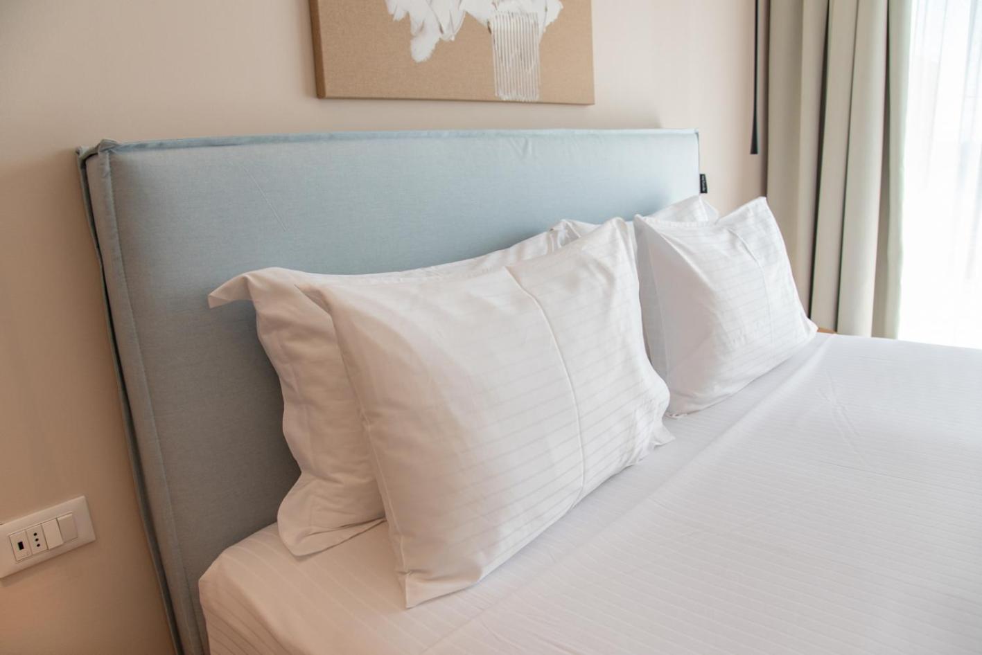 Kaiser Luxury Suites Achílleion Exteriör bild